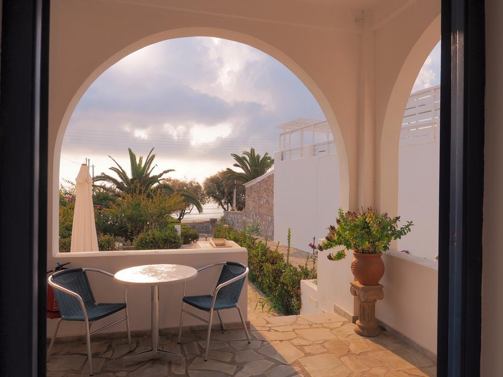 Villa Dolphin Azolimnos Exterior foto
